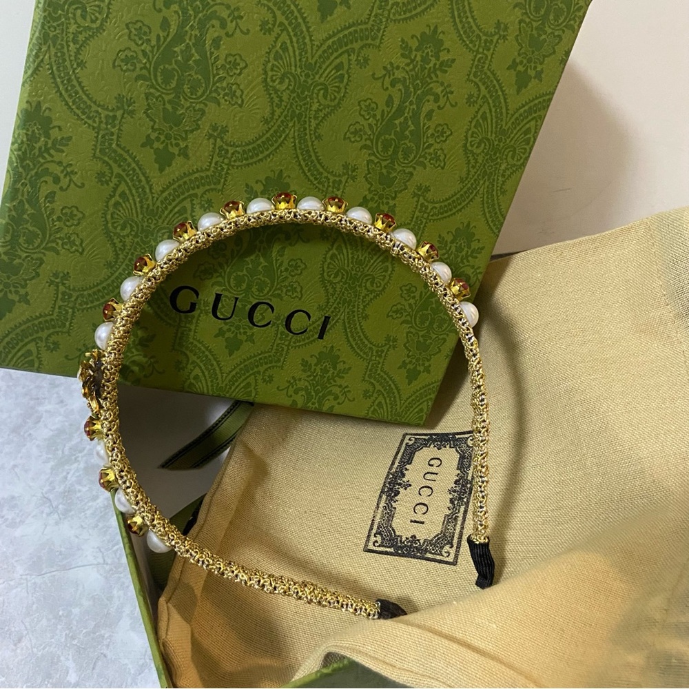 Gucci Pearl And Red Diamond Hairband
